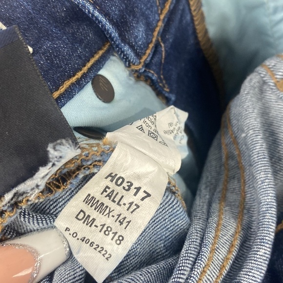 MADEWELL 9" High-Rise Skinny Jeans: Destructed Edition - Picture 14 of 14